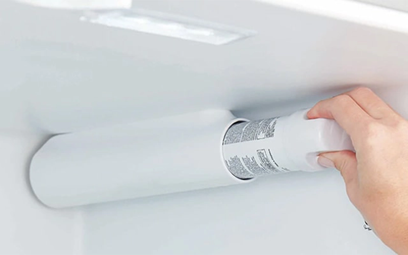 چطور فیلتر یخچال الجی را تعویض کنیم؟ (آموزش تصویری)